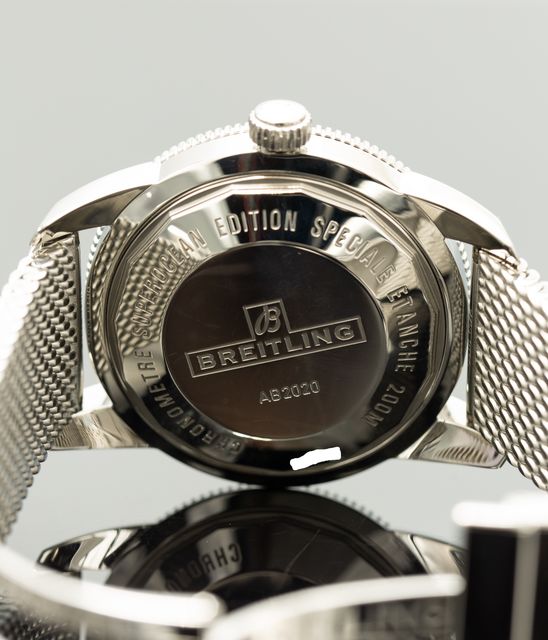 Breitling SuperOcean Heritage B20 Automatic 46 AB2020 Image 4